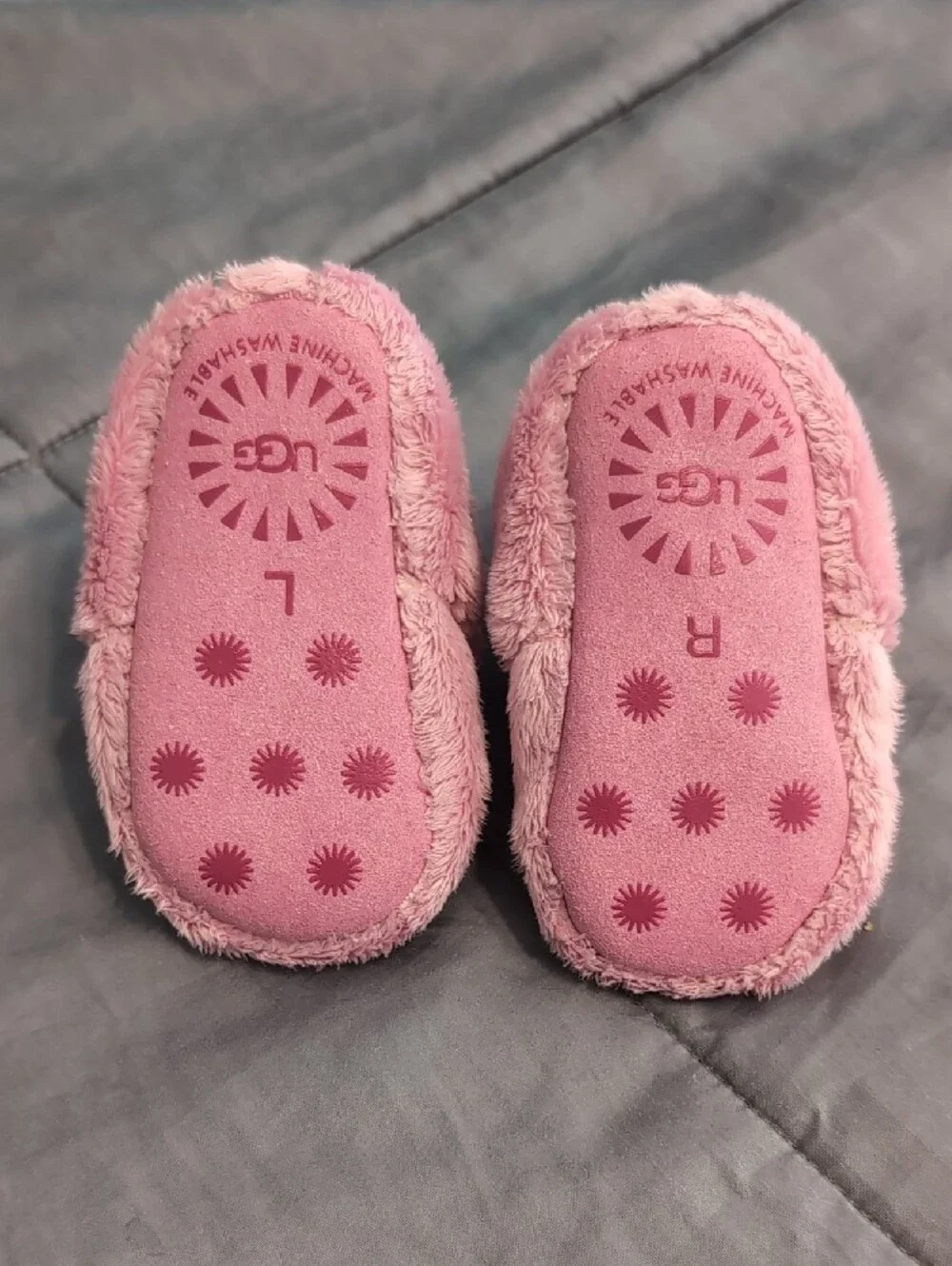 UGG Baby Bixbee Pink Faux Fur Booties Infant Size US 2/3
